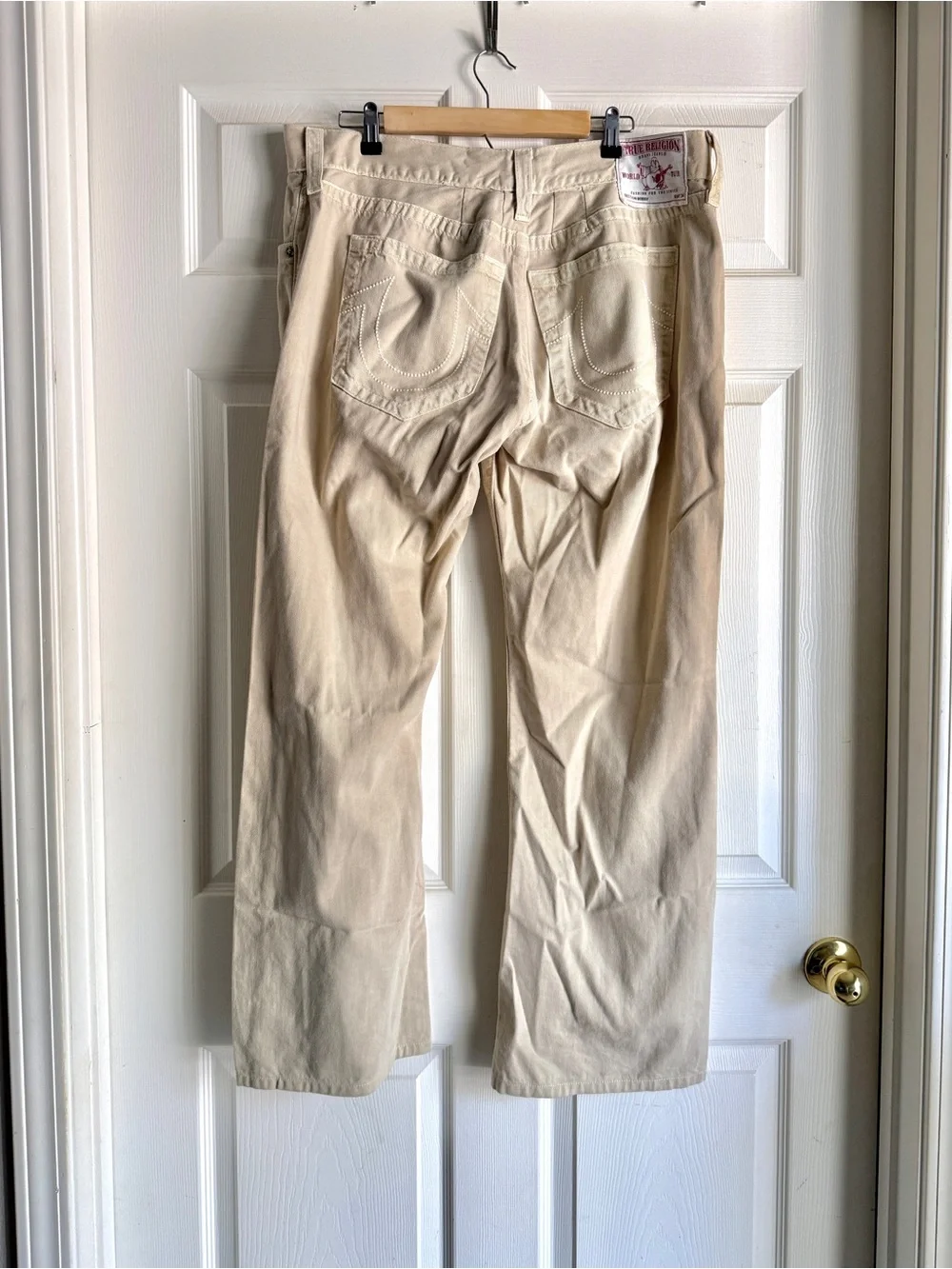 'True Religion' Tan Baggy Bobby Jeans size 34
